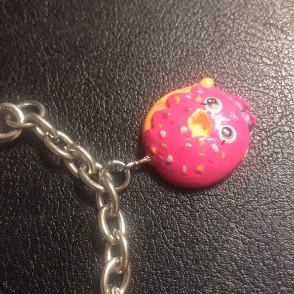 Shopkins Charm bracelet - Picture 3 of 5